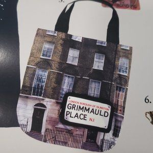 12 Grimmauld Place Collapsible Tote